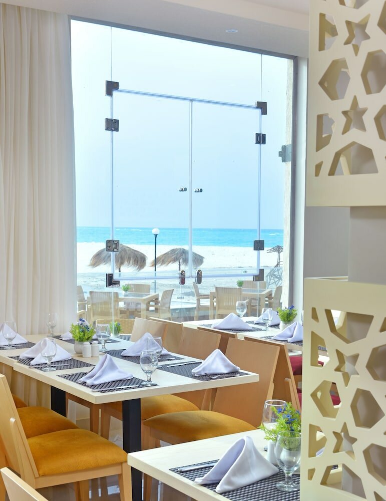 Фото Hotelux La Playa Alamein
