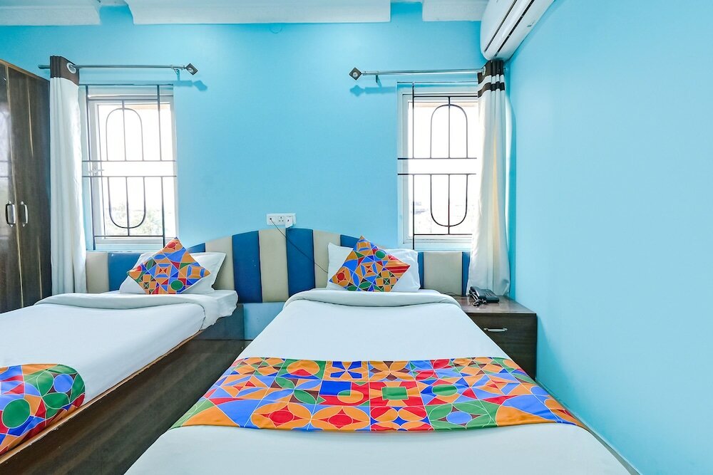 Фото отеля 2