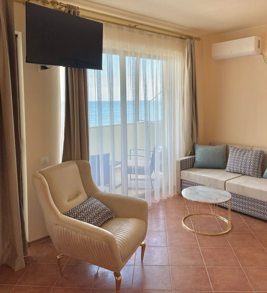 Фото Sh Holidays & Health Ltd