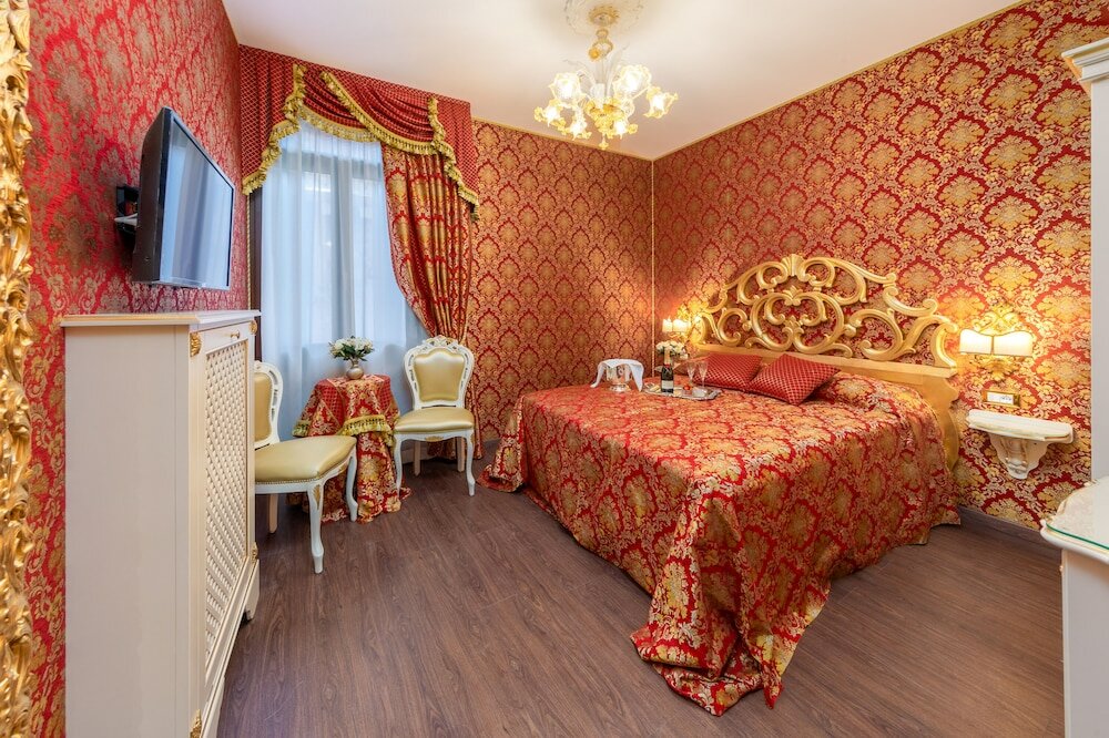 Фото La Veneziana Boutique Rooms