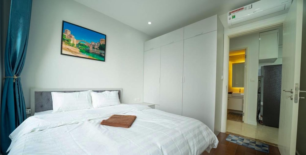 Фото Manmo Park Home D'capitale