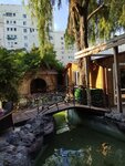 Yard (улица Астана Кесаева, 9), cafe