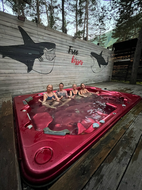 Фото Блэк Поинт