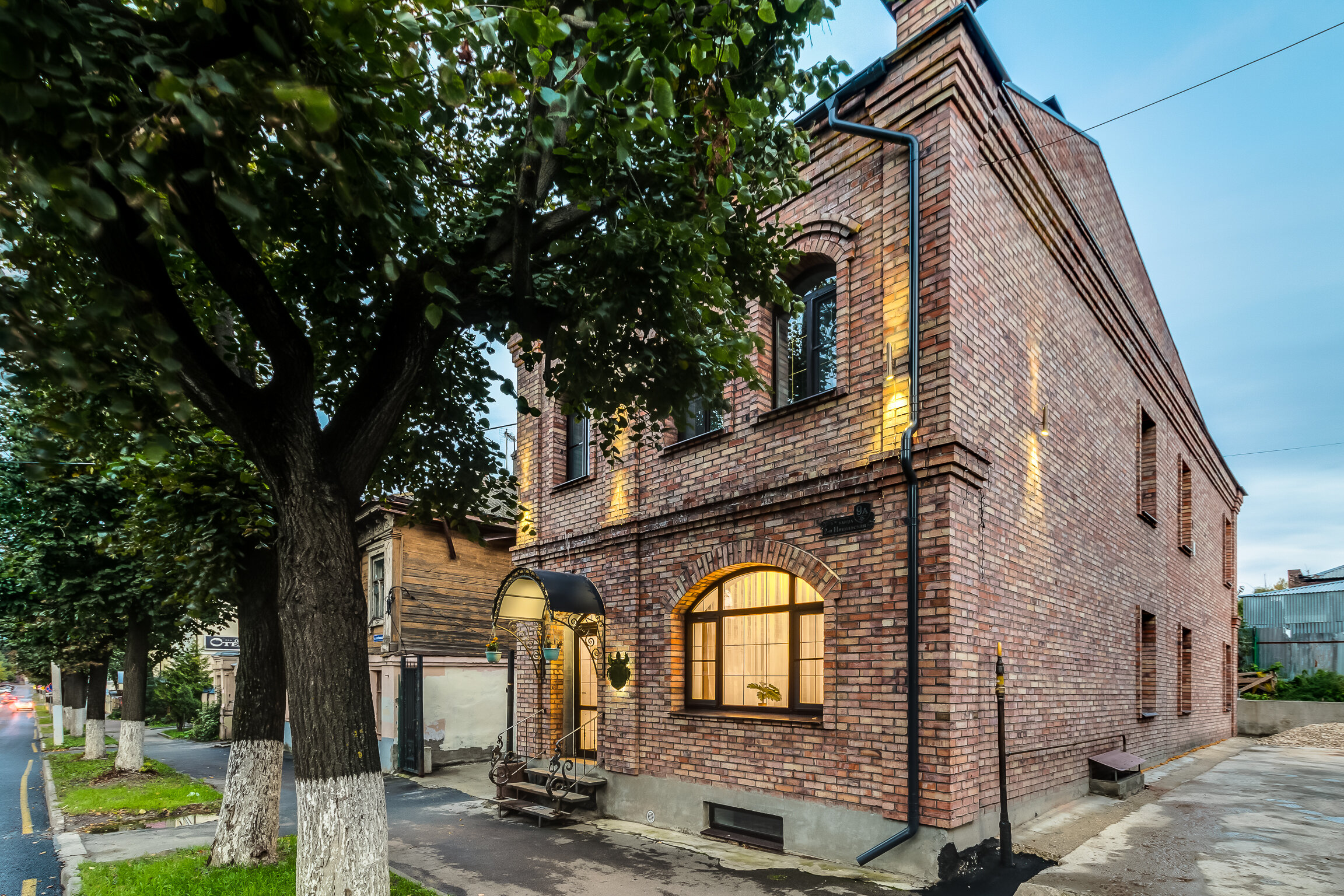 Фото Замок на Никольской