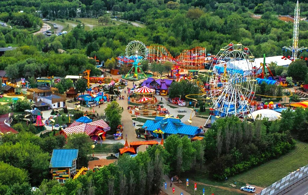 Amusement park Skazka, Moscow, photo
