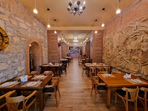 Argonauts (Kutaisi, Sm. Nino Street, 17), restaurant