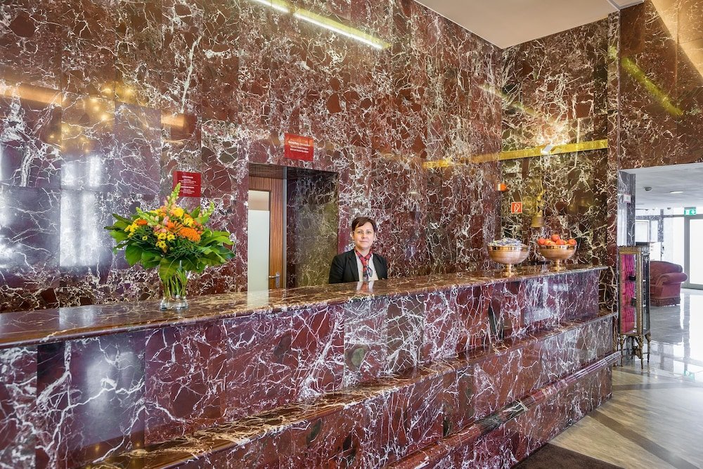 Фото Отель Unique Dortmund