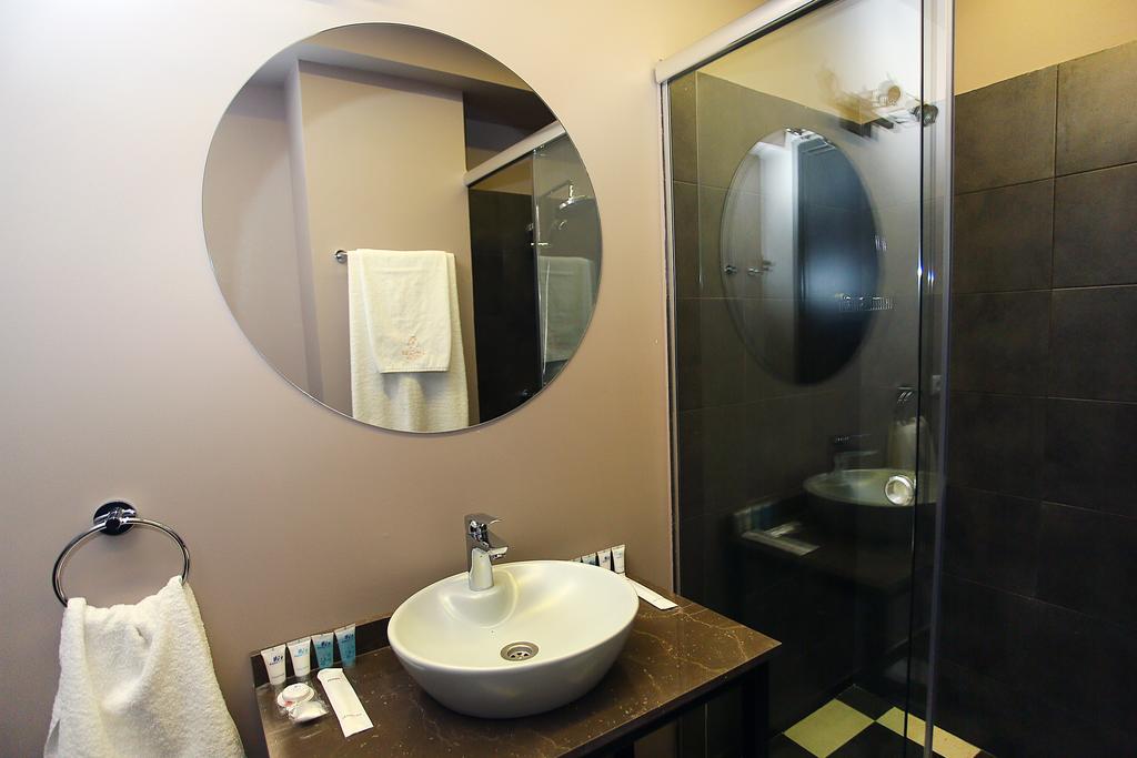 Фото L. M Club Hotel