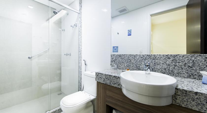 Фото Comfort Suites Macae