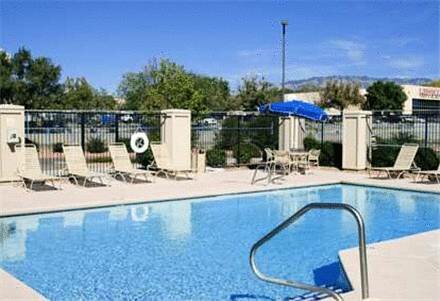 Гостиница Hampton Inn Albuquerque University Midtown в Альбукерке
