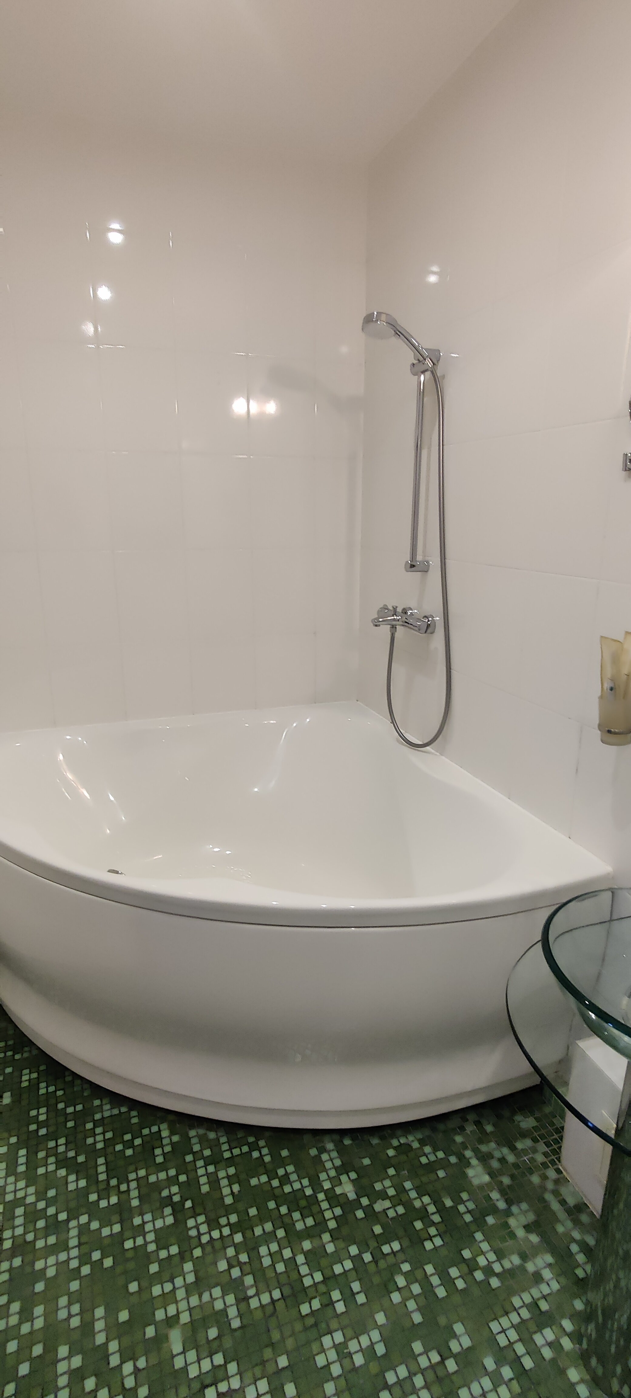 Фото Отель 6-12-24