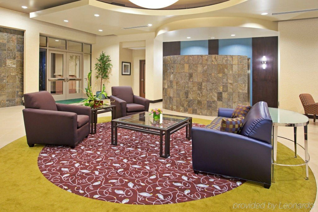 Фото Holiday Inn Hotel & Suites Phoenix Airport, an Ihg Hotel
