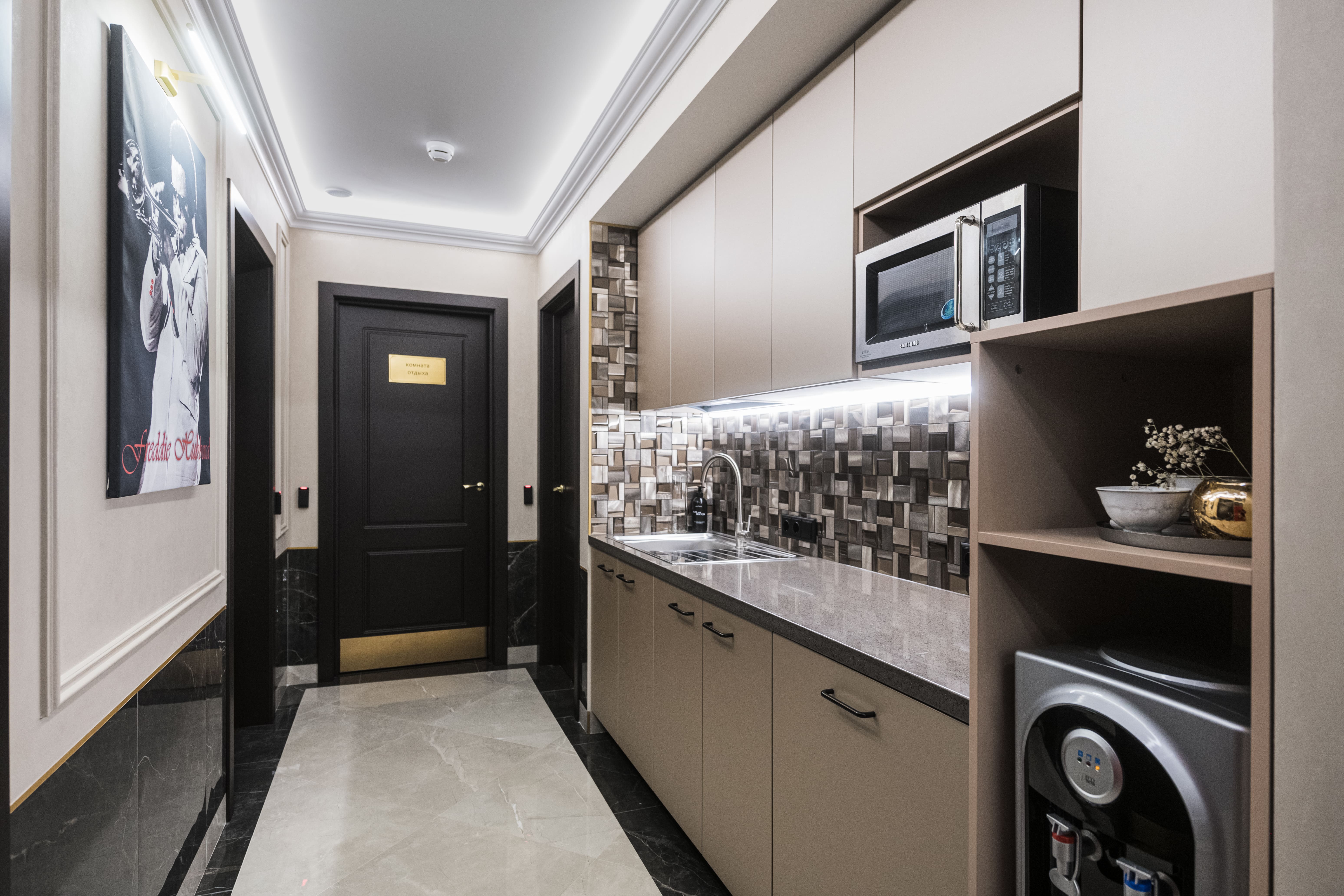 Фото Джазтаун