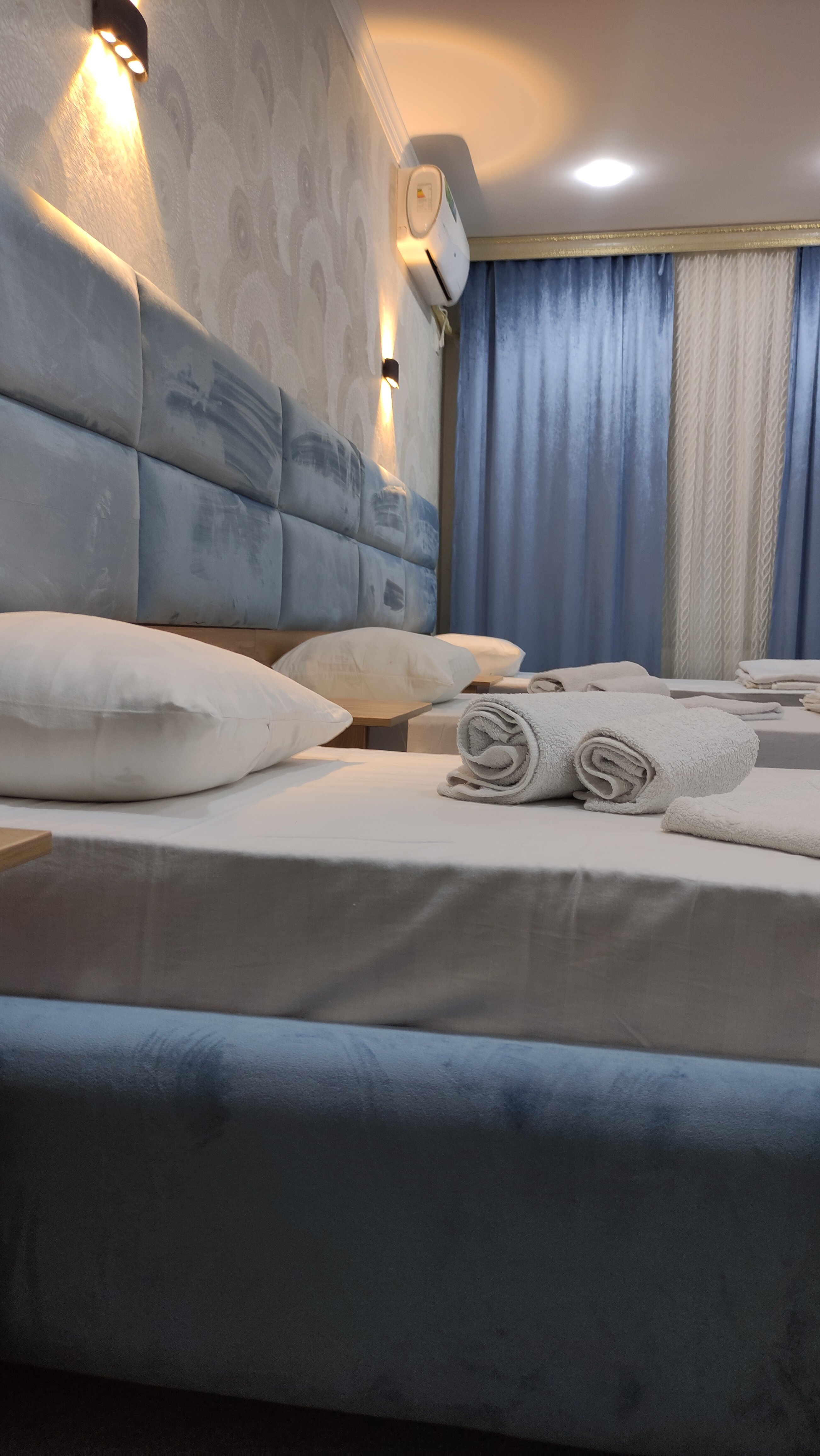 Фото Sharq Hotel