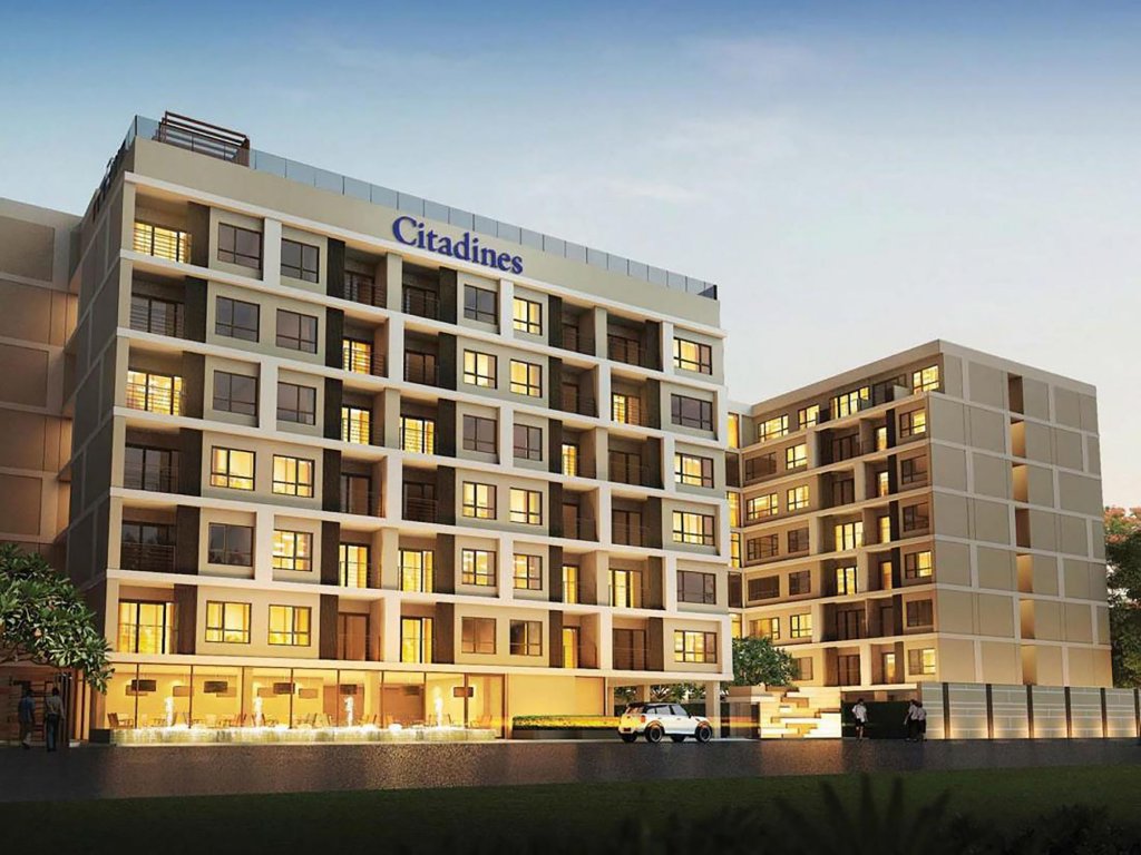 Фото отеля 2