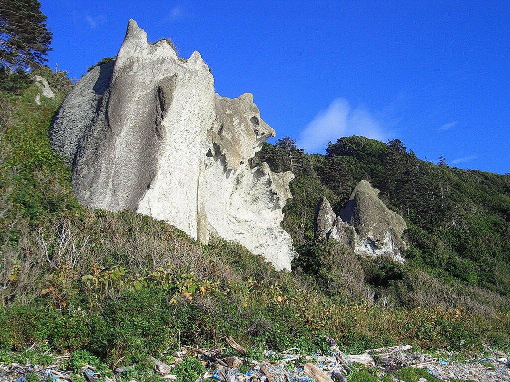 Mountain peak Скалы Белые монахи, Sakhalin District, photo