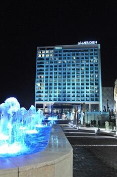 Гостиница Le Meridien Oran Hotel & x26; Convention Centre в Оране