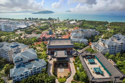 Гостиница Swissôtel Sanya Yalong Bay в Санье