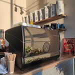 Coffee mechanics (Naberezhnaya Privolzhskogo Zatona Street, 20В) ، مقهى