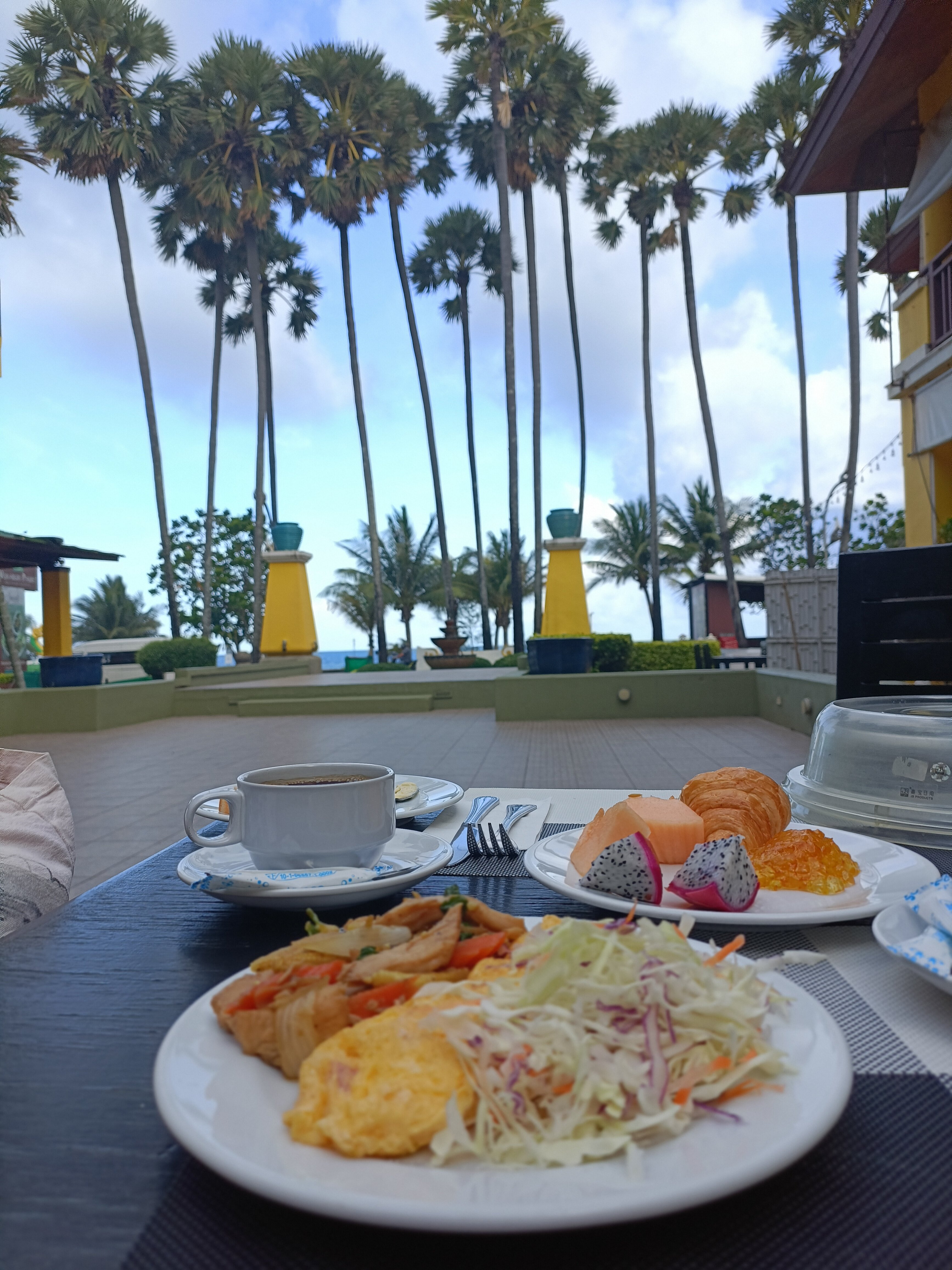 Фото Woraburi Phuket Resort and Spa