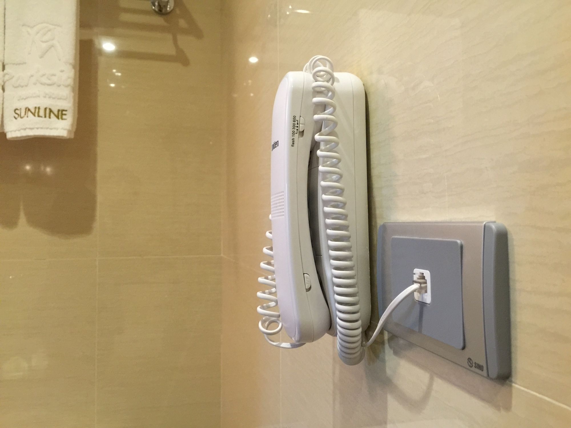 Фото Park Side Sunline Hotel