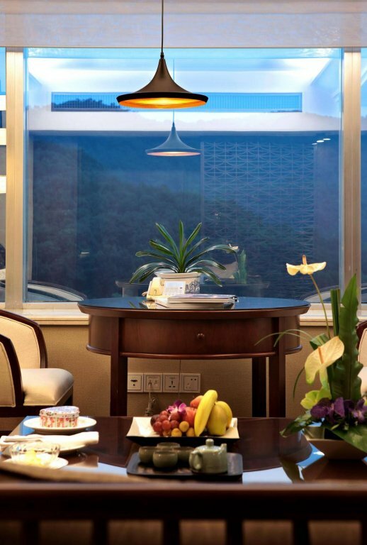 Фото Zhejiang Narada Grand Hotel