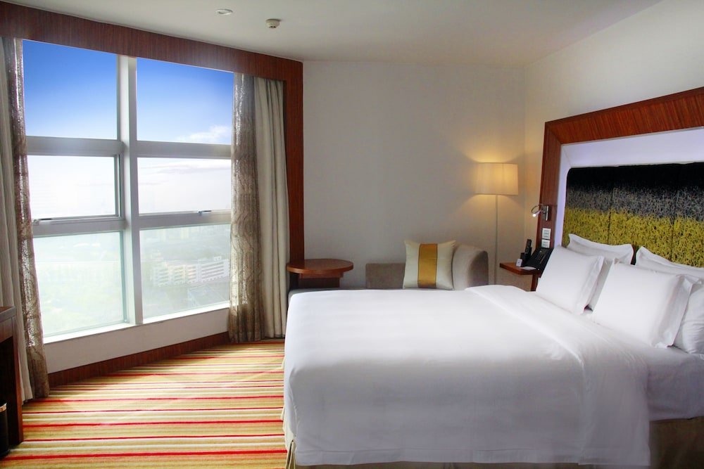 Фото Novotel Zhengzhou Convention Centre Hotel