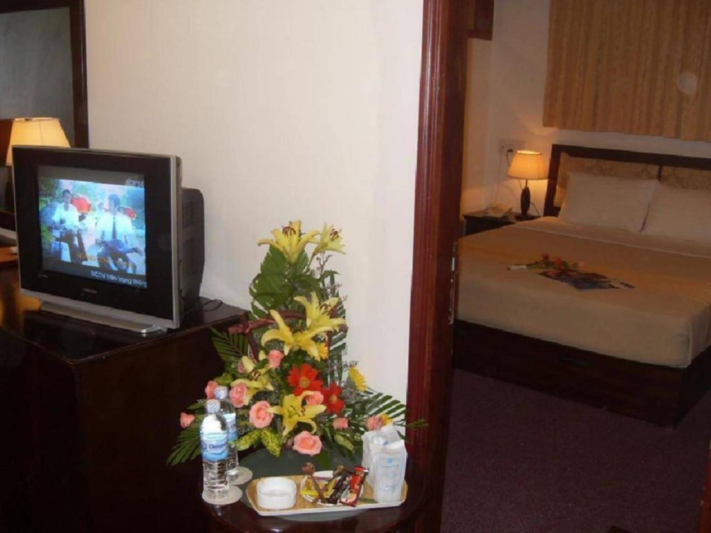 Фото Dong Kinh Hotel