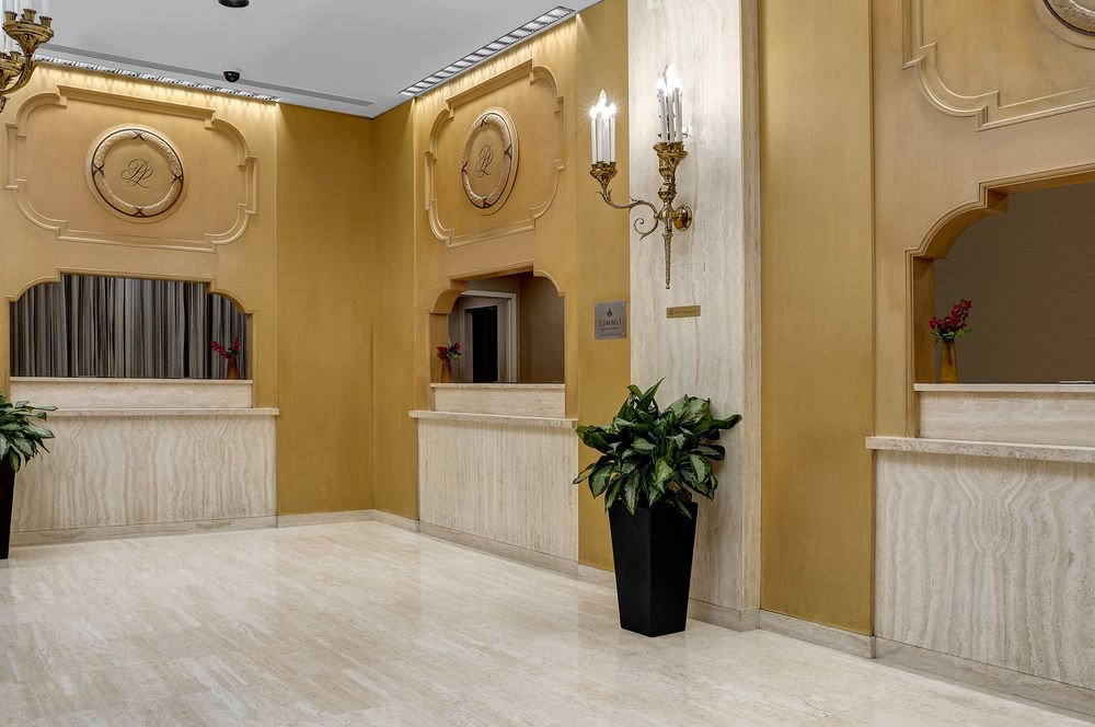 Фото Park Lane Hotel