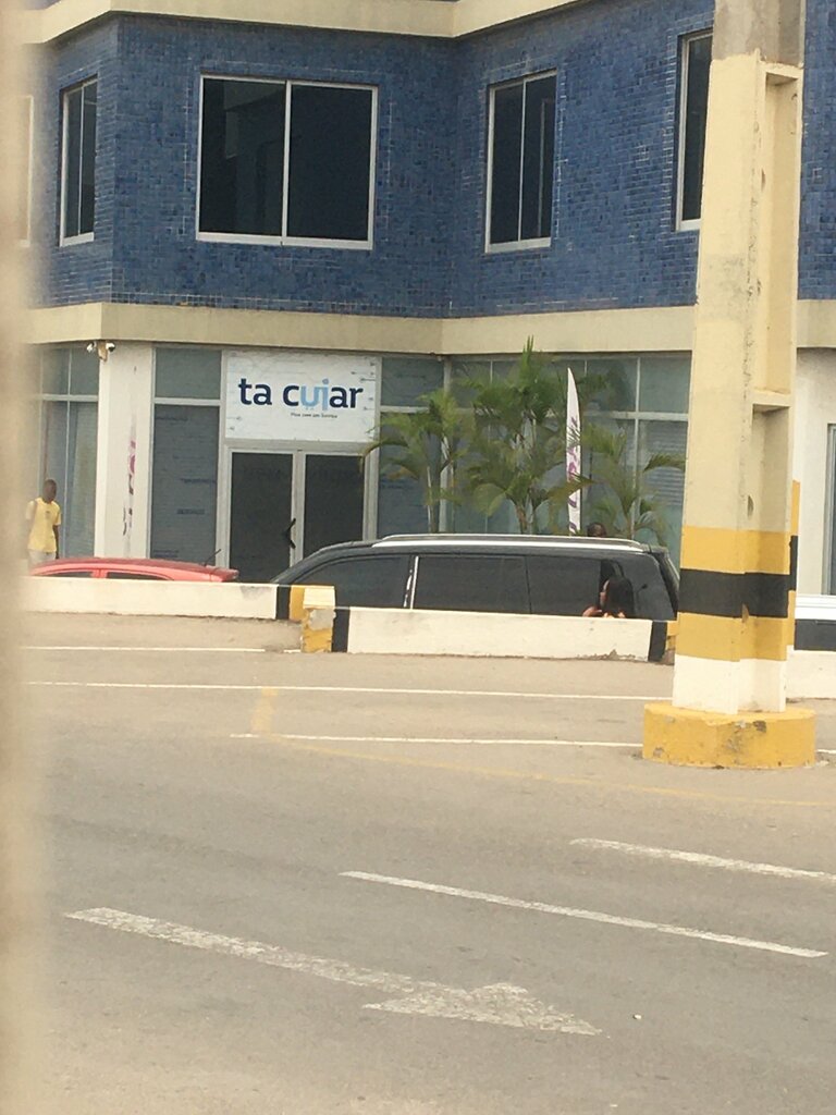 Bar, pub Tá cuiar, Loanda, photo