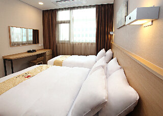 Фото Hotel Skypark Dongdaemun 1