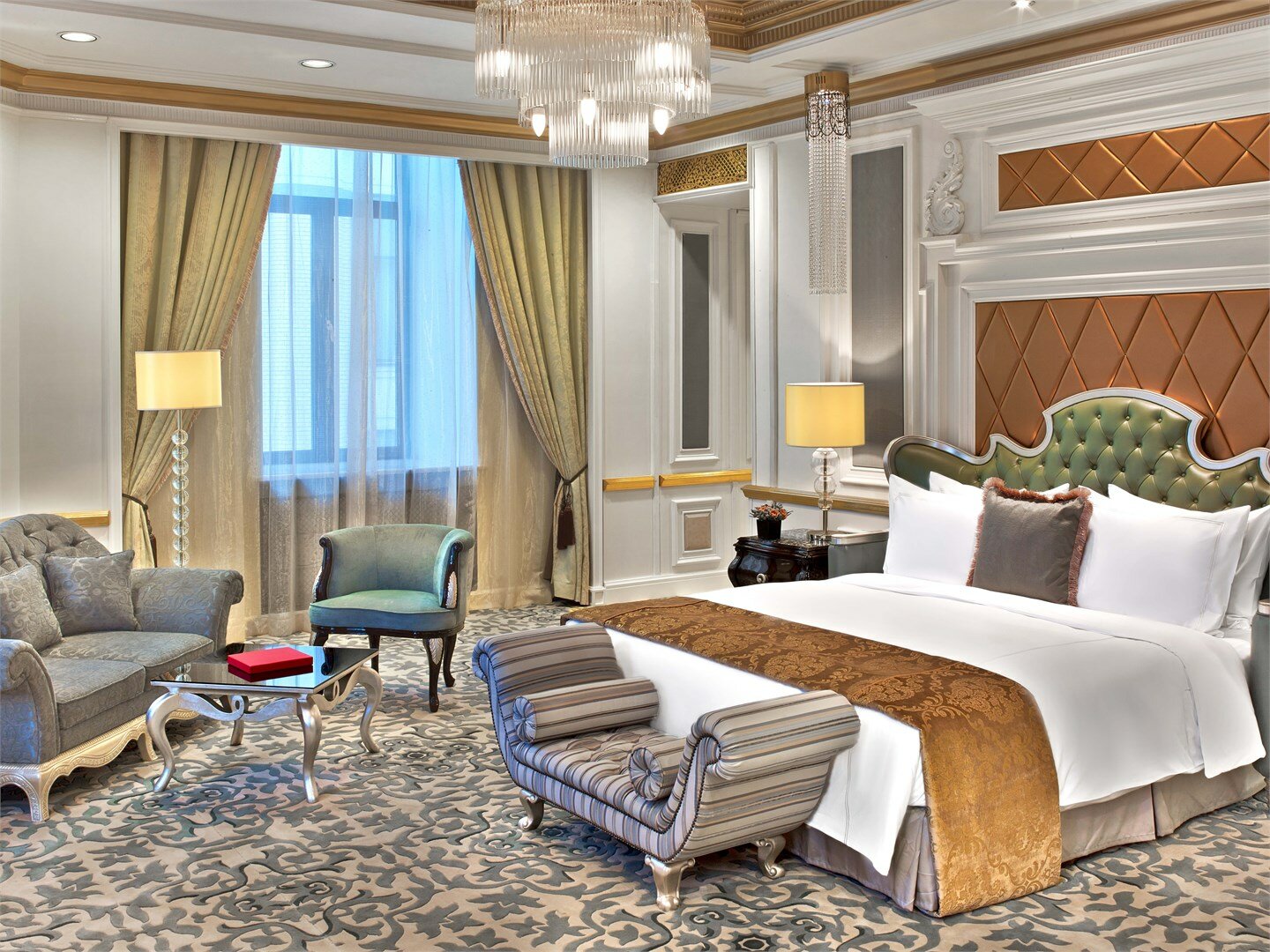 Фото The St. Regis Москва Никольская