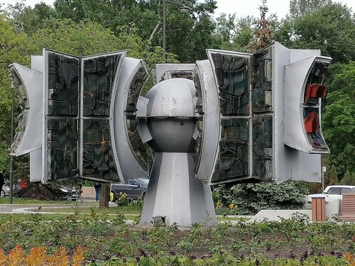 Памятник, мемориал Русским символистам, Липецк, фото