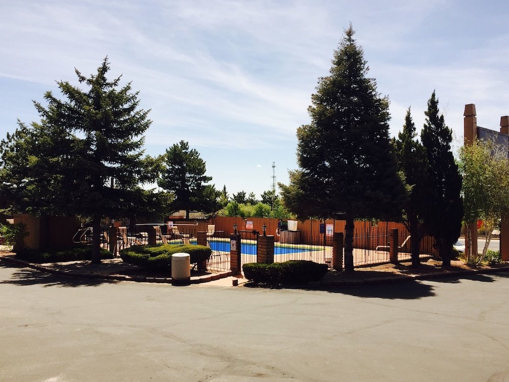 Фото Hotel Aspen InnSuites Flagstaff/Grand Canyon