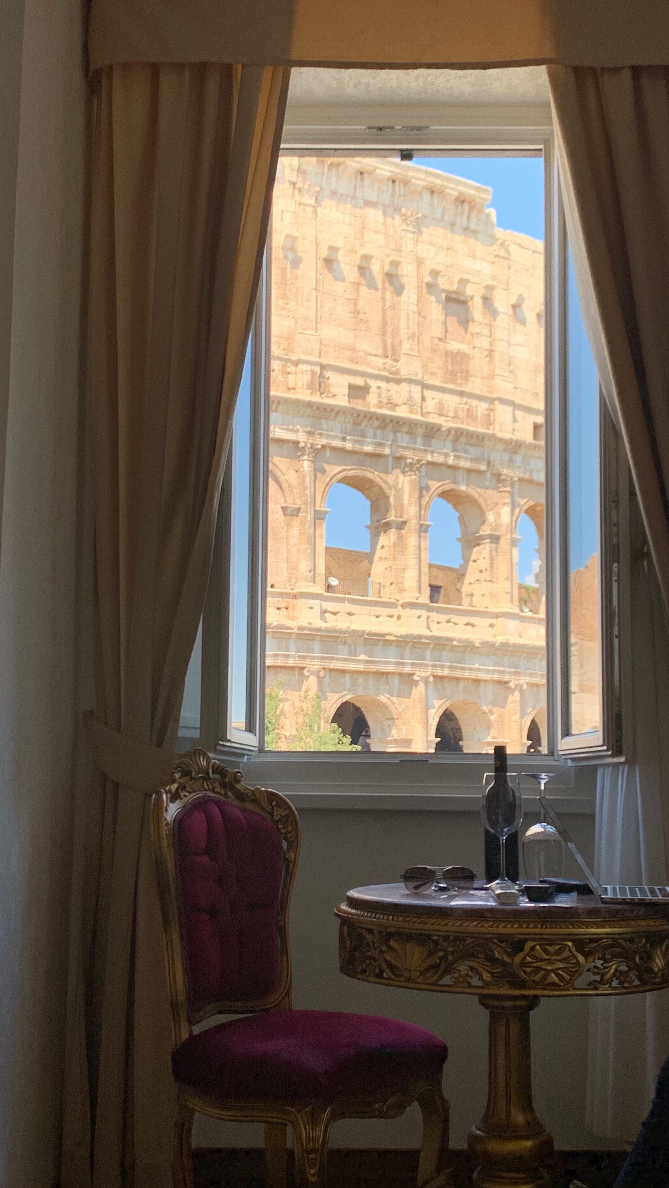 Фото Royal House