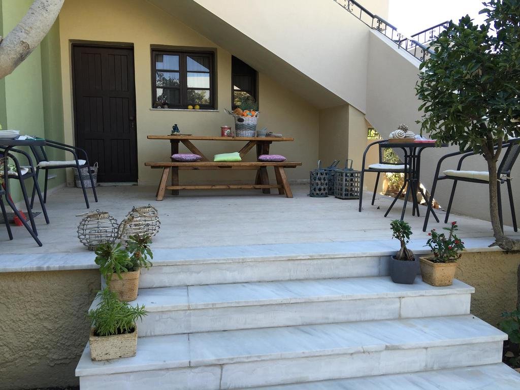 Фото Evangelos Apartments