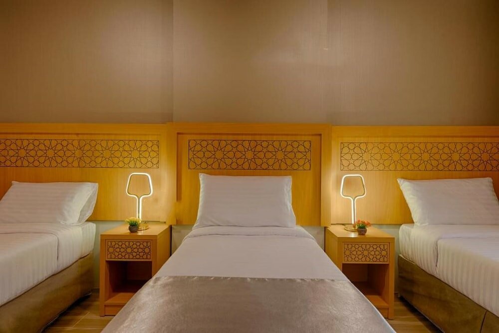 Фото Borj Akhir Hotel