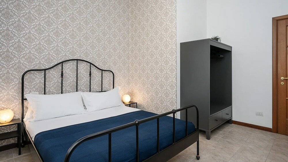 Фото Blue City Paradise in Milan Center