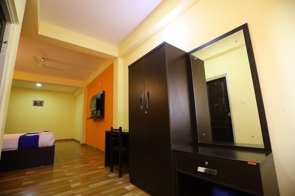 Фото Gaurika Residency Lodging and Boarding