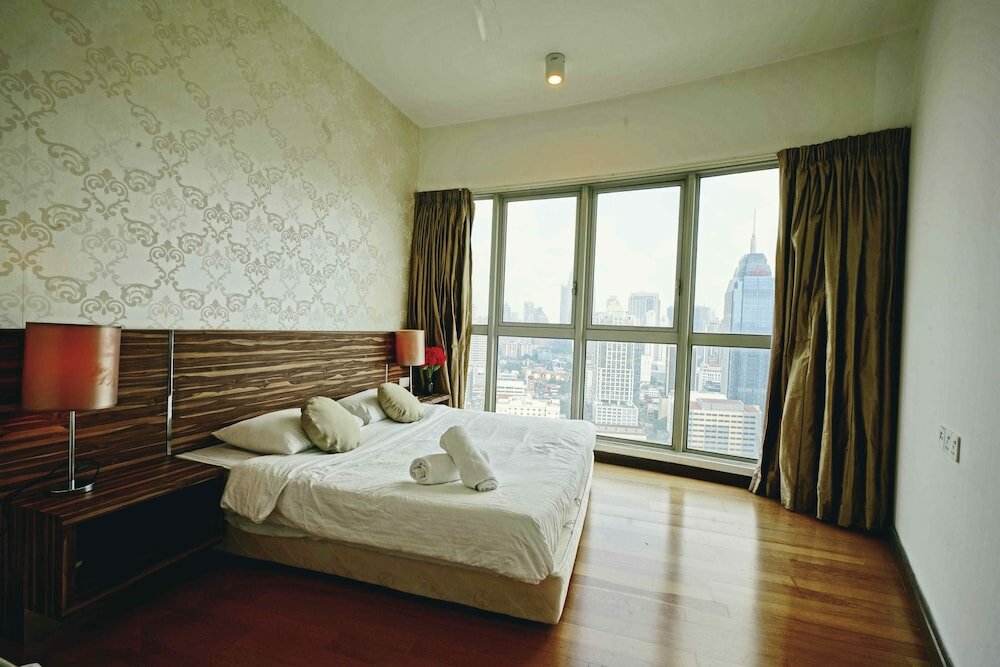 Фото Regalia Residence @ Klcc View Sky Pool by MC