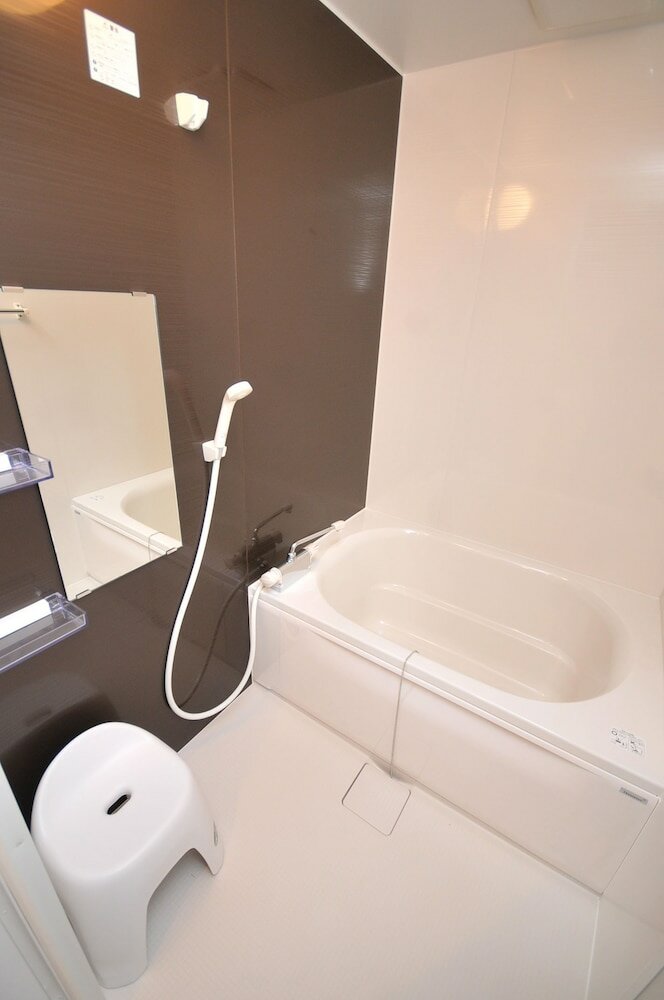 Фото Condominium House in Osaka Shin-Fukae