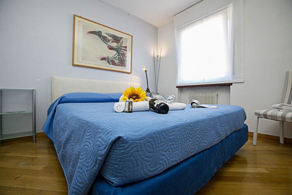 Фото Elegance Suite Isabella