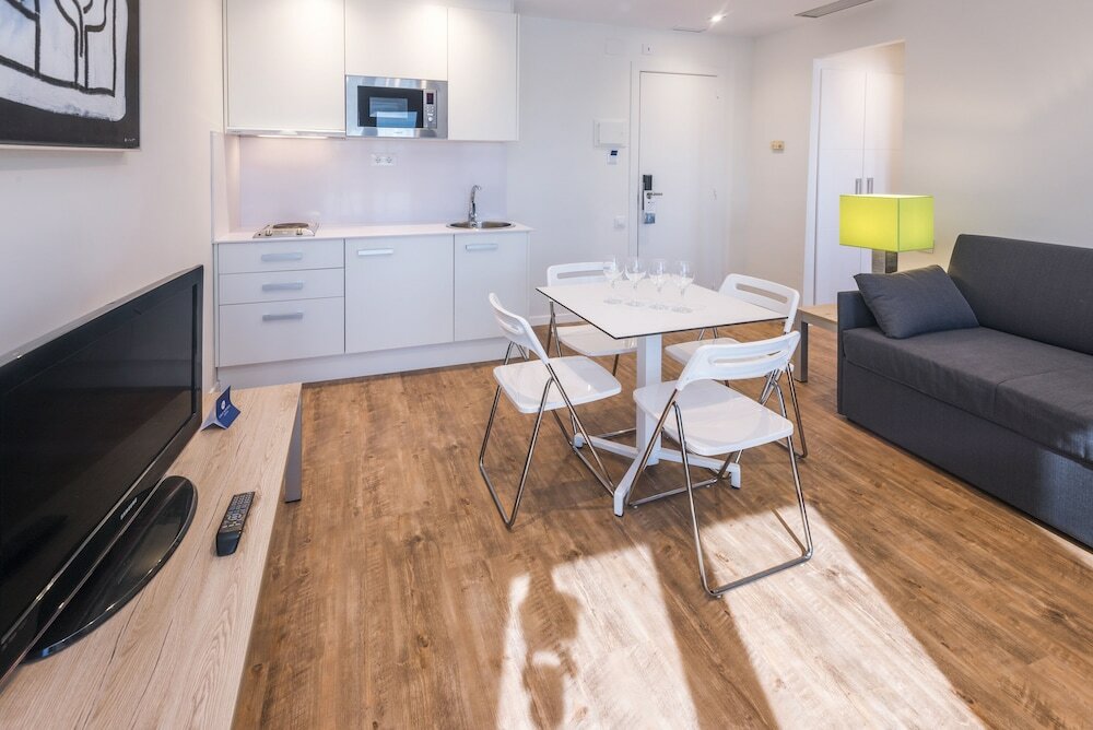 Фото Apartamentos Playa de Castelldefels