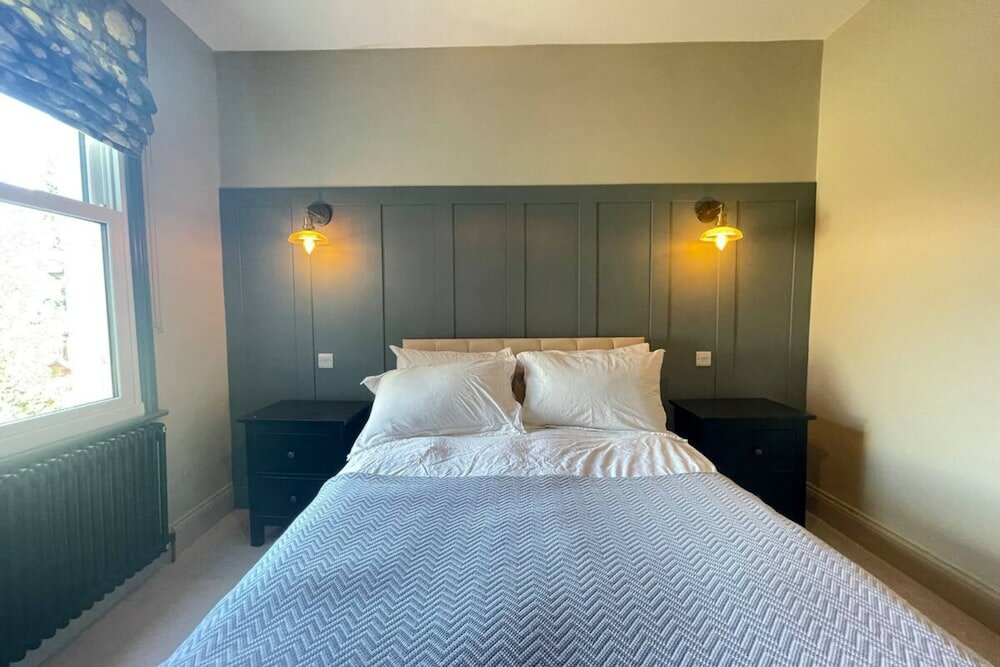 Фото Stylish 3bd House With Private Garden - Tooting