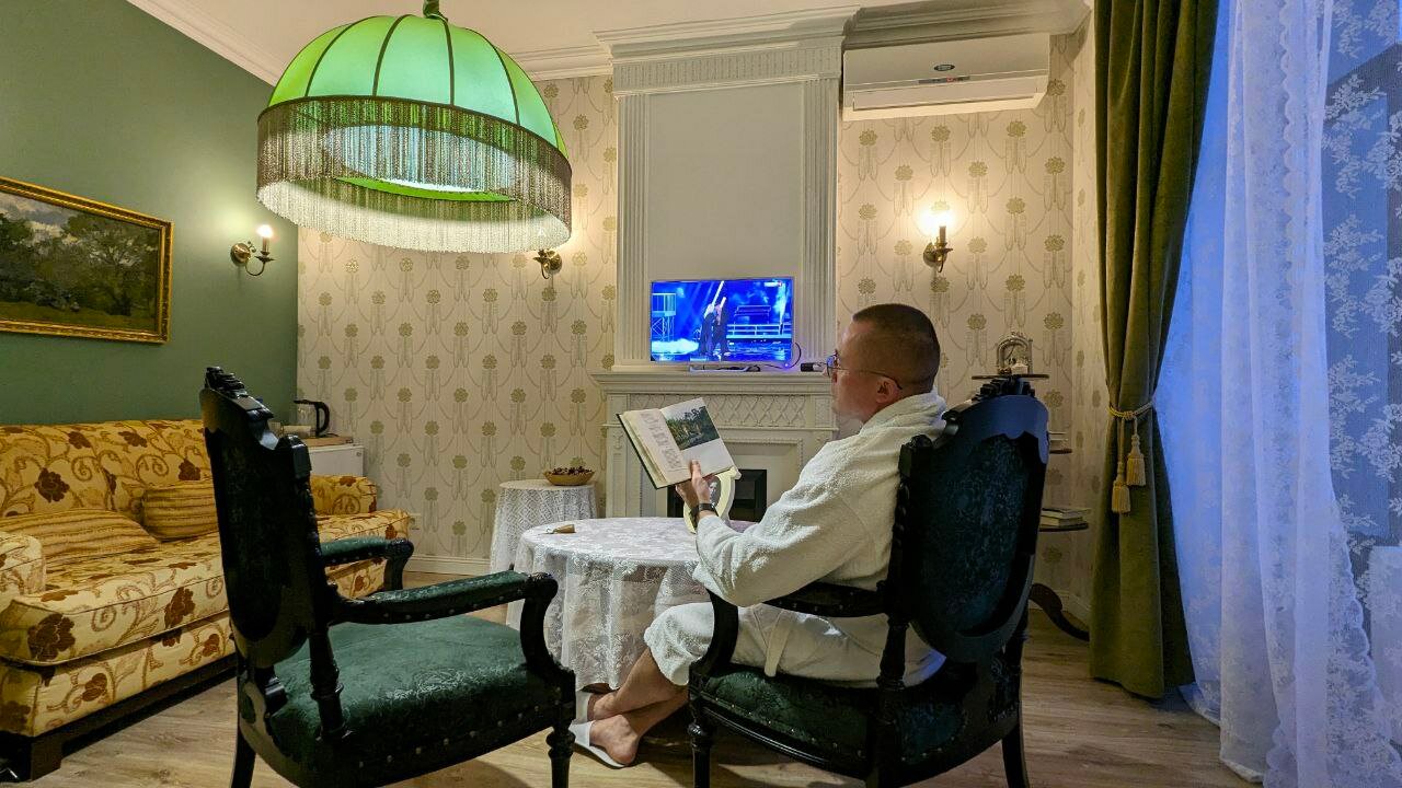 Фото Дубровский