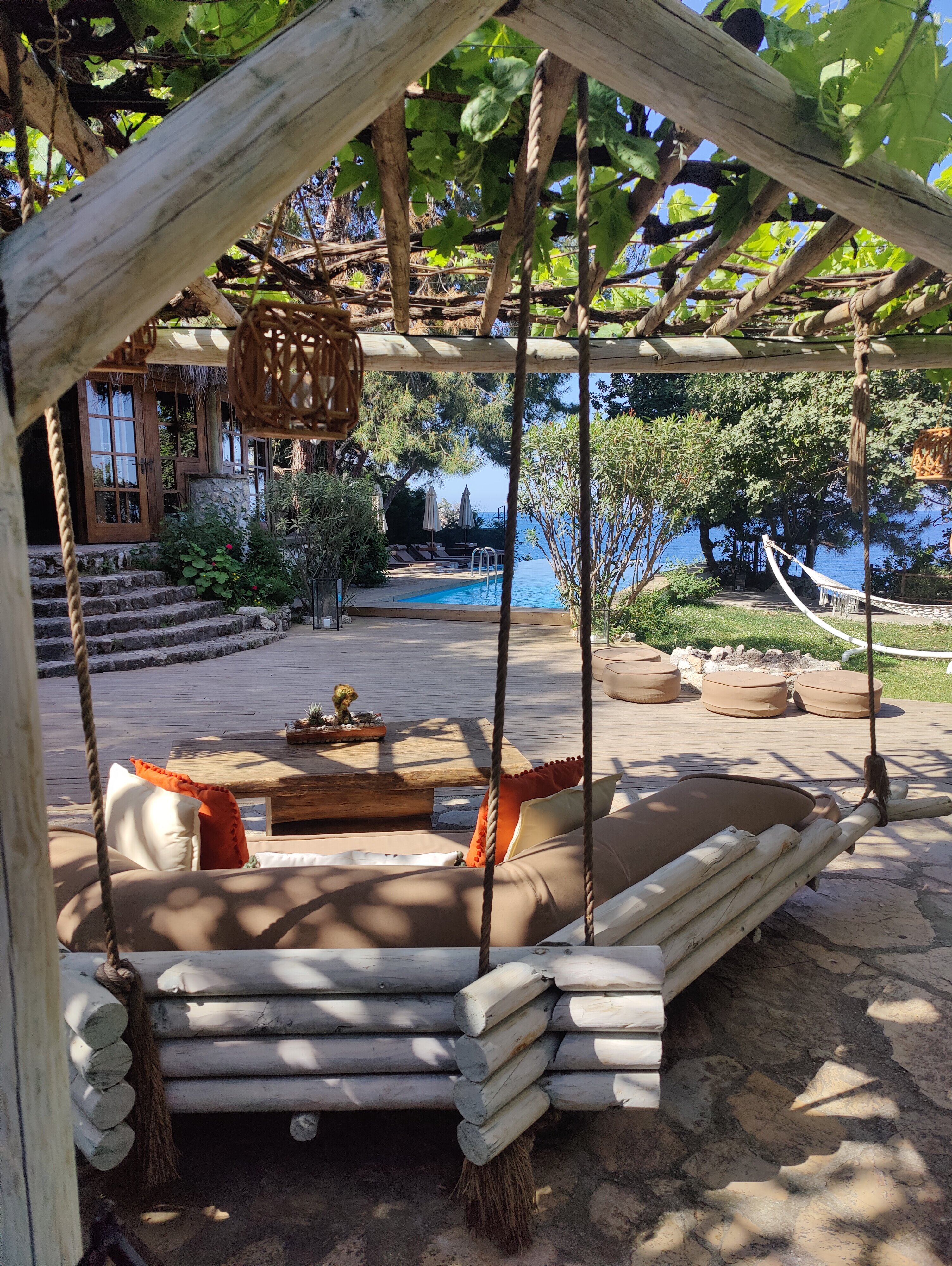 Фото Nautical Hotel