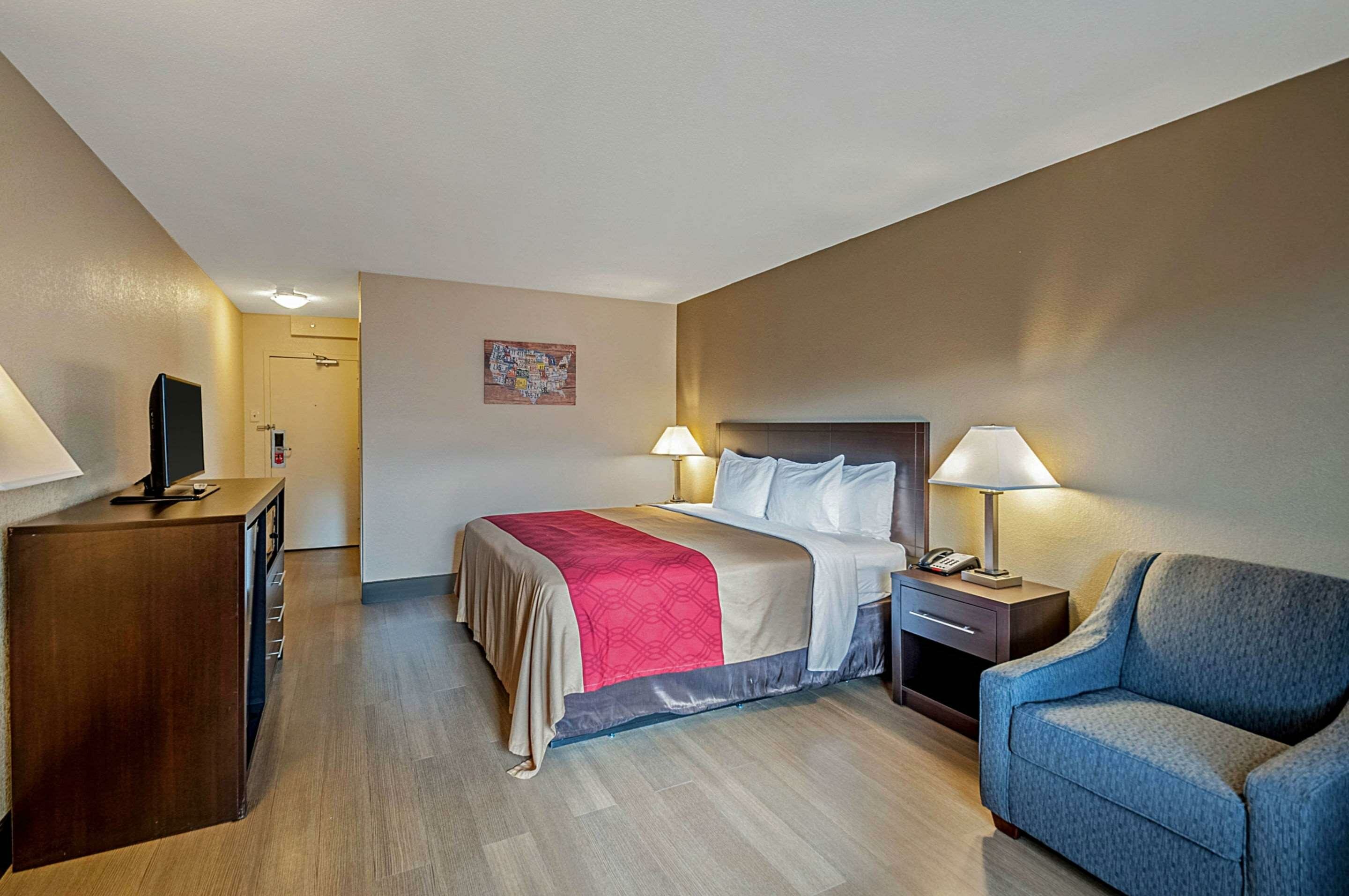 Фото Econo Lodge Hagerstown I-81