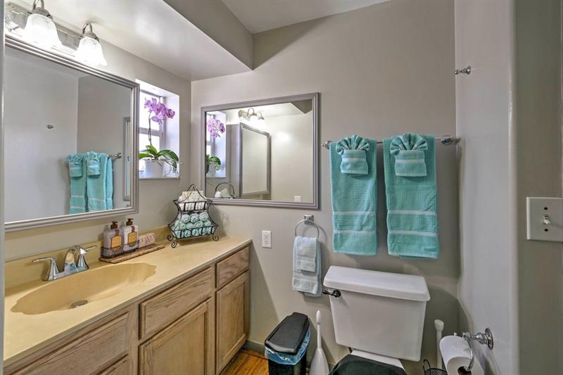 Фото Miami Beach HomeStay