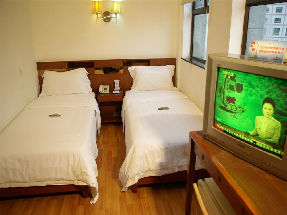 Фото Guangzhou Aiqun Hotel