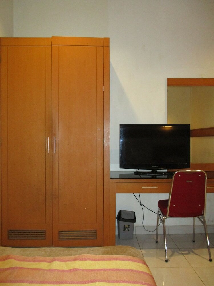 Фото Hotel Caravan